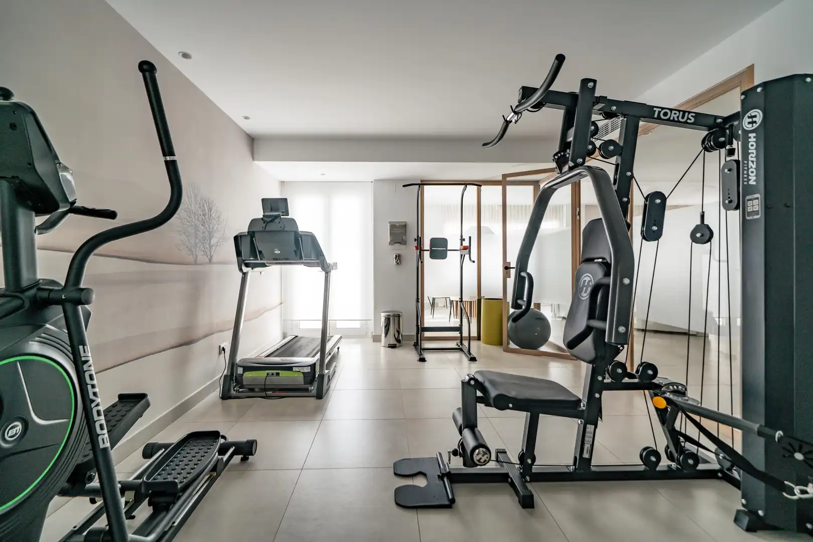 Maisonette zur Miete in Marbella mit Klimaanlage, Heizung und Privatgarten