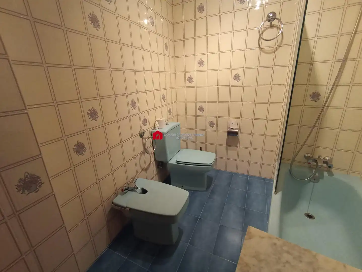 Bathroom of Houses for sale in Tortosa  with Air Conditioner, Heating and Terrace