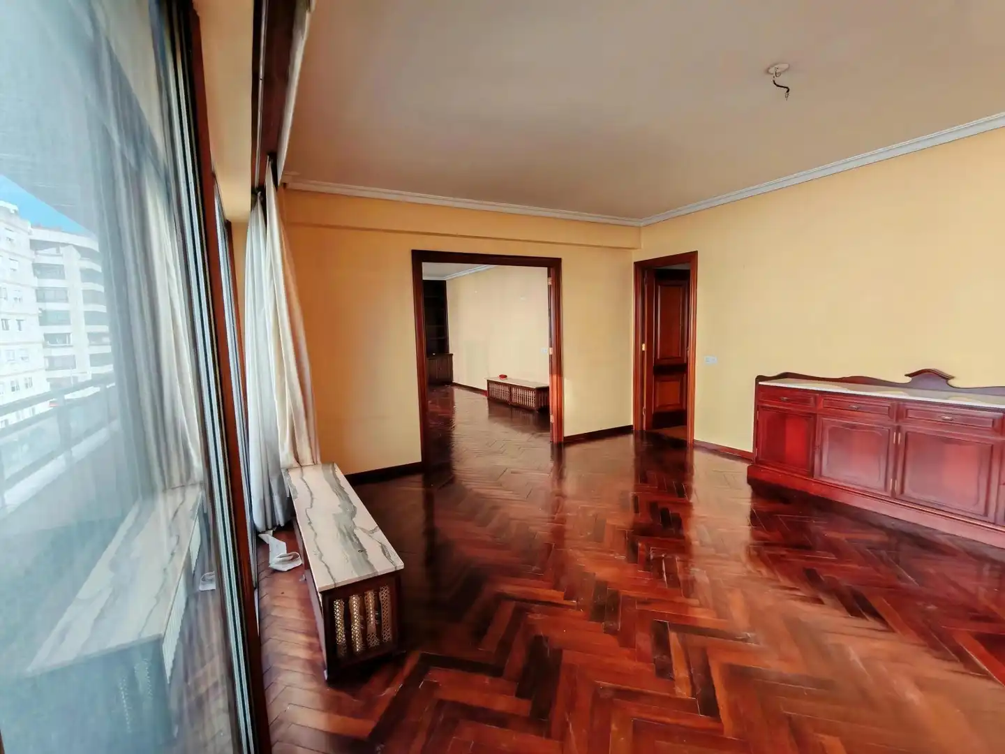 Sala de estar de Piso en venta en Vigo  con Calefacción y Terraza