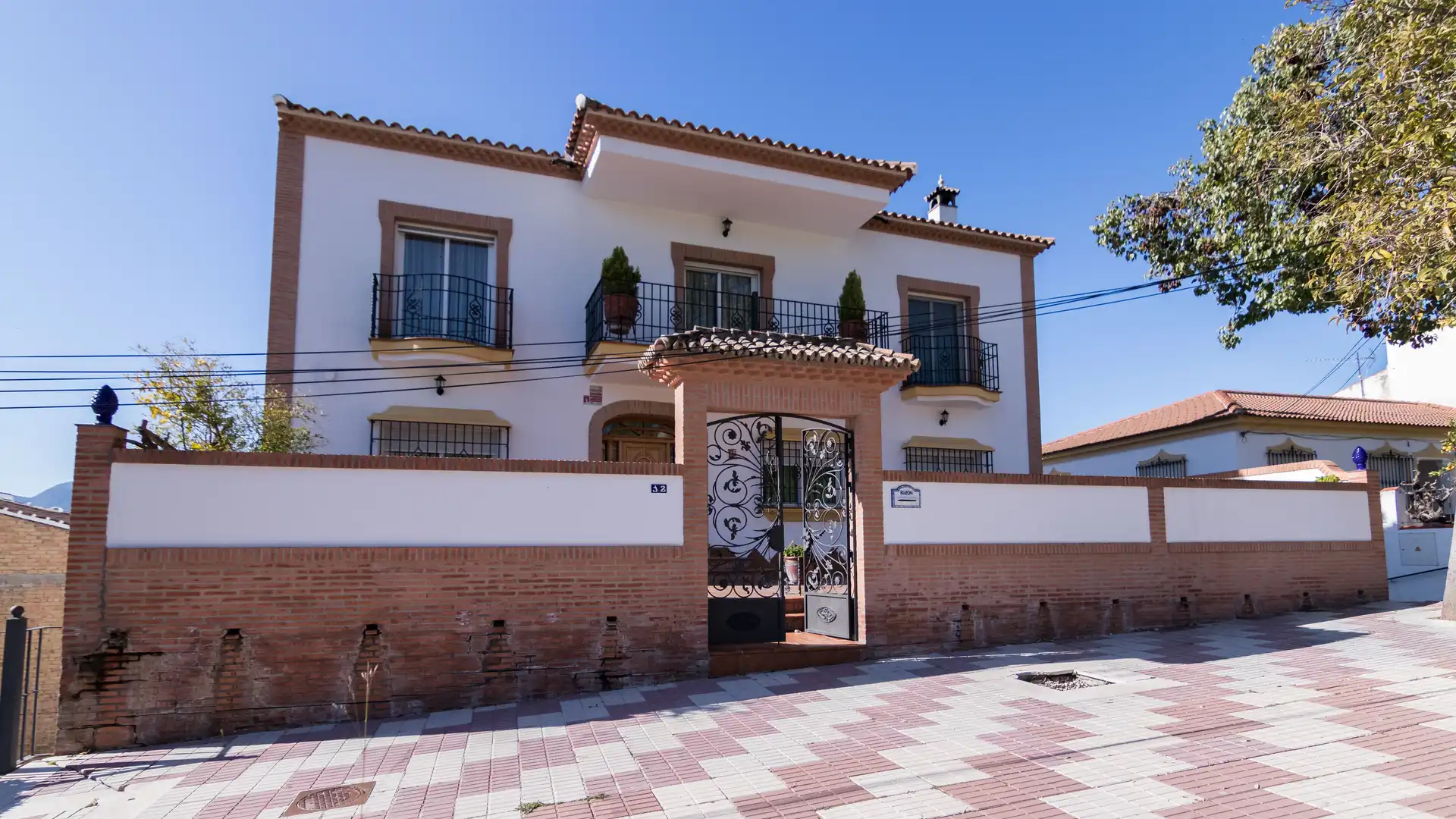 Maison avec terrasse à vendre à Avenida de la Constitucion