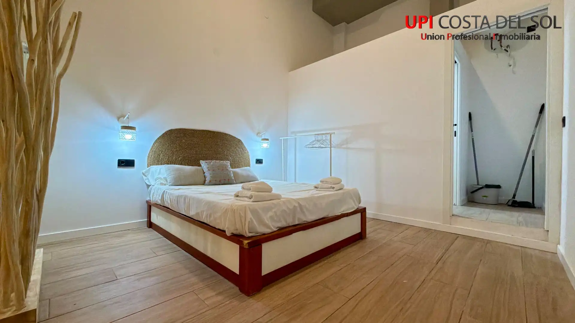 Habitación de Apartamento en venta en Torremolinos con Aire acondicionado, Calefacción y Horno