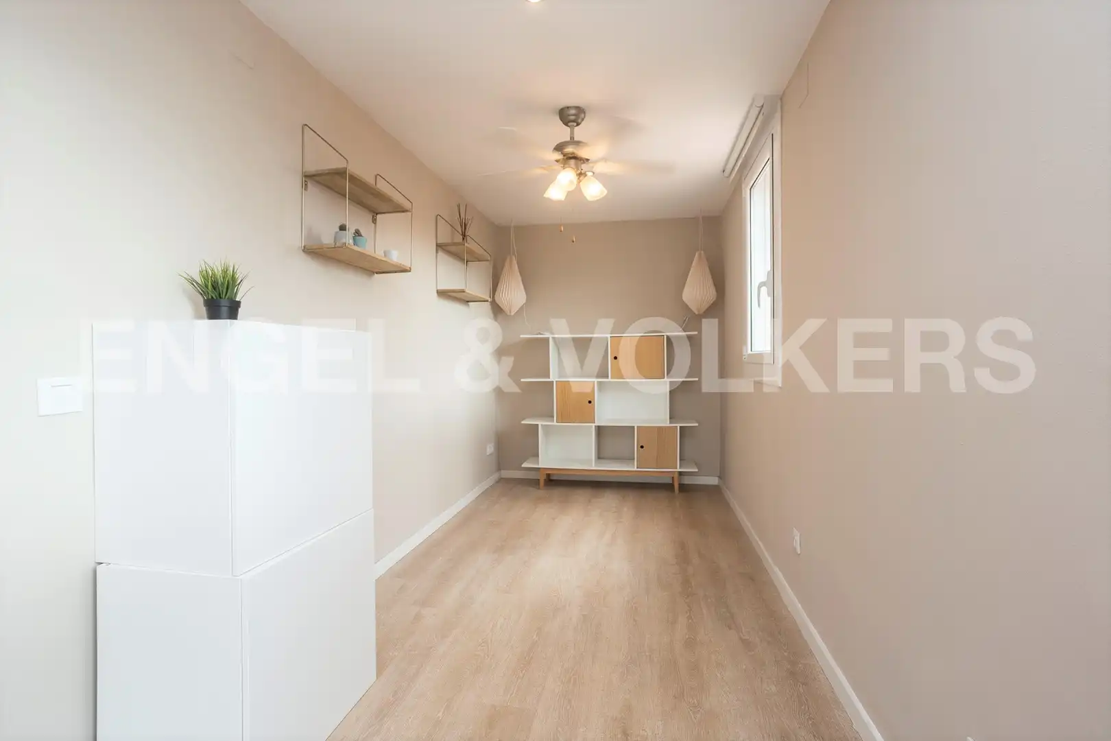 Attic for rent in L'Antiga Esquerra de l'Eixample