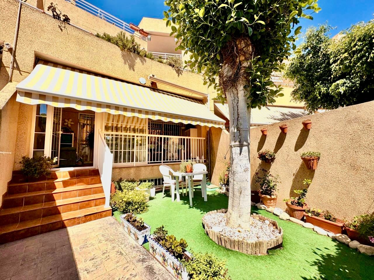 Garden of Single-family semi-detached for sale in Alicante / Alacant  with Air Conditioner, Private garden and Terrace