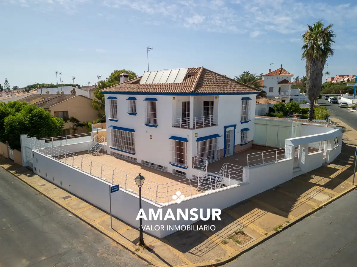 Exterior view of Houses for sale in Islantilla  with Terrace, Swimming Pool and Sauna