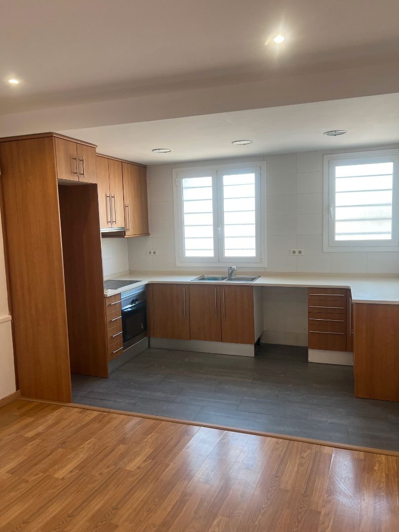 Kitchen of Planta baja for sale in Sant Feliu de Llobregat