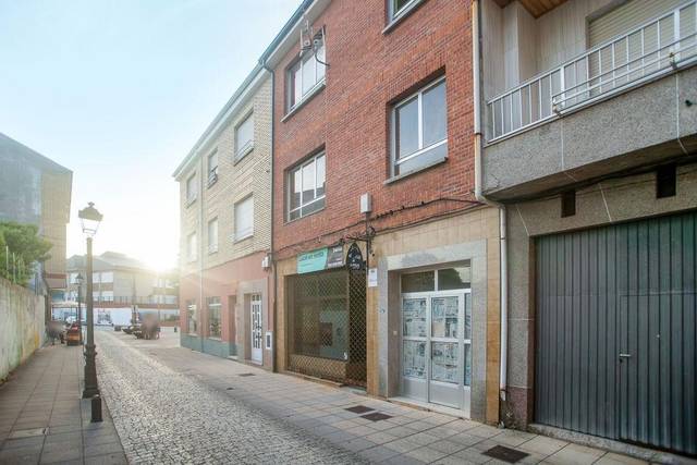 Dúplex en Venta en Calle Guzman el Bueno, 8 en Fabero