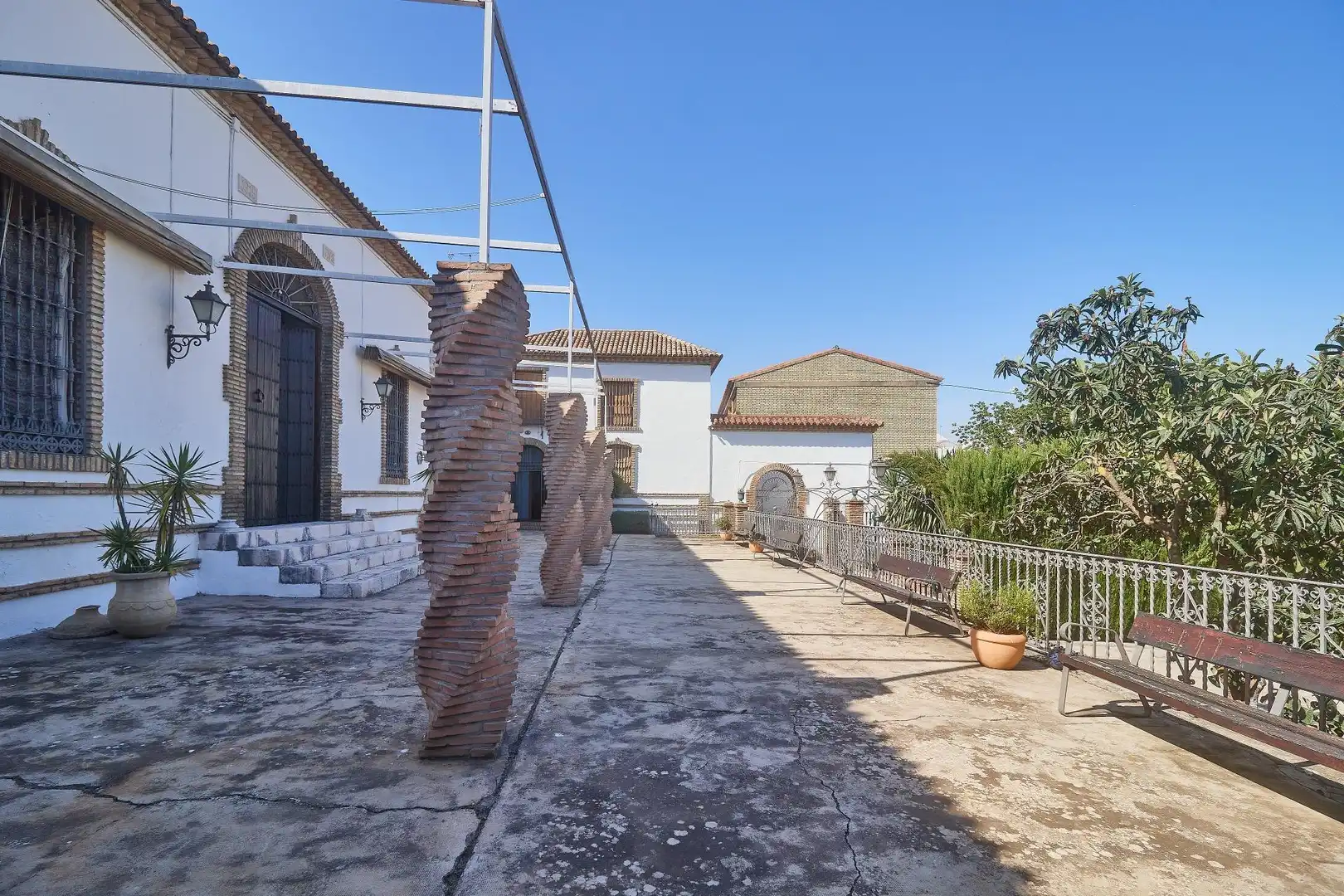 Vista exterior de Nave industrial en venta en Aguilar de la Frontera