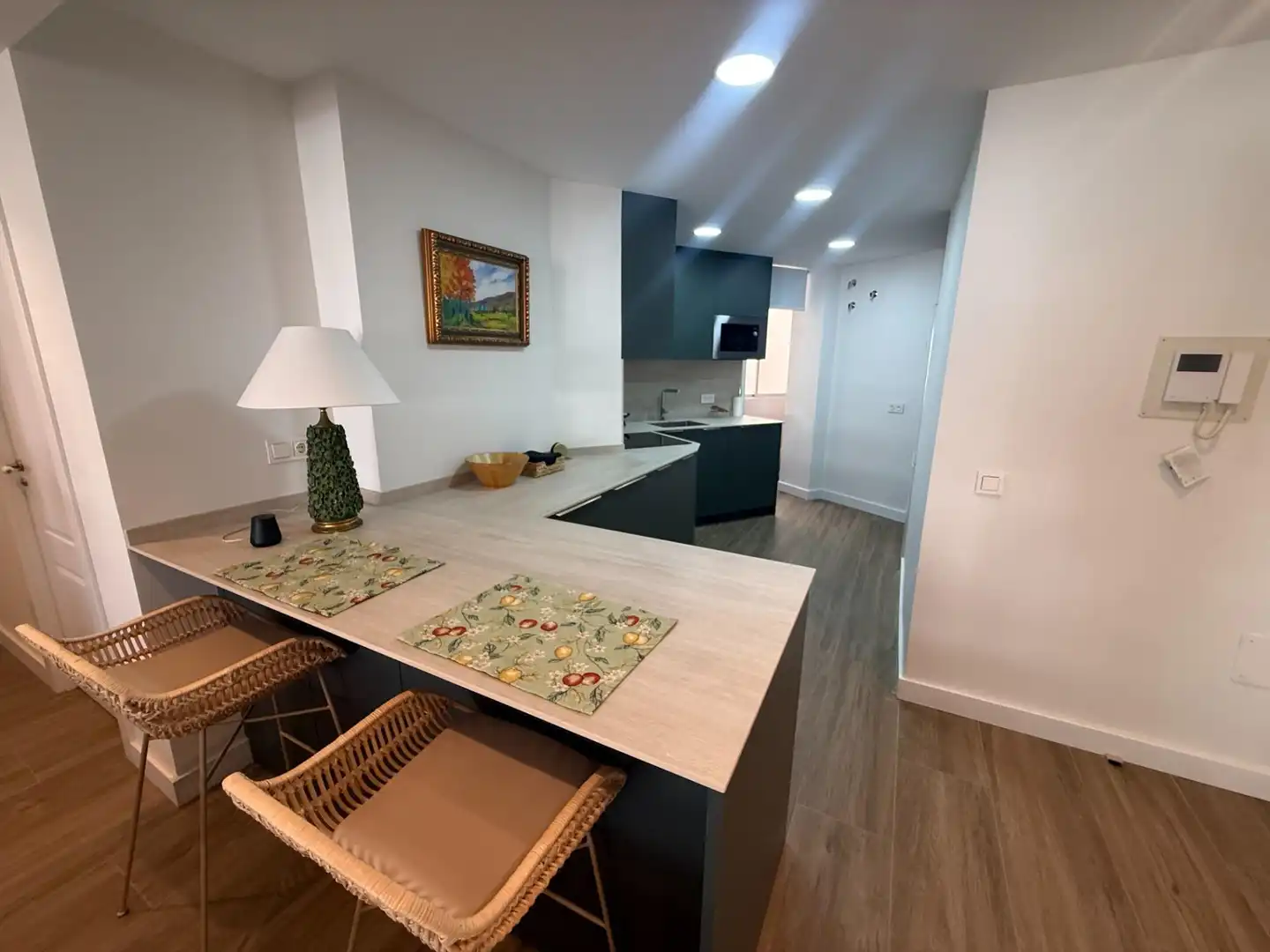Küche von Wohnung zur Miete in Almería mit Klimaanlage, Terrasse und Möbliert