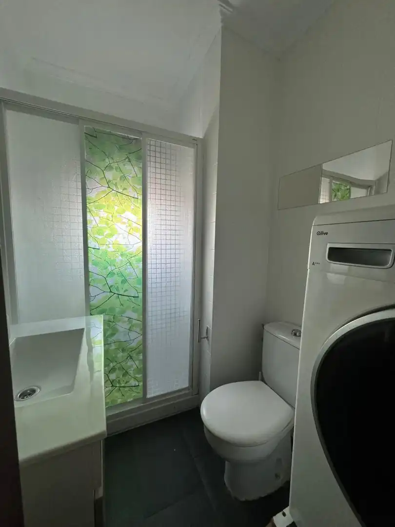 Baño de Piso en venta en Gijón  con Calefacción