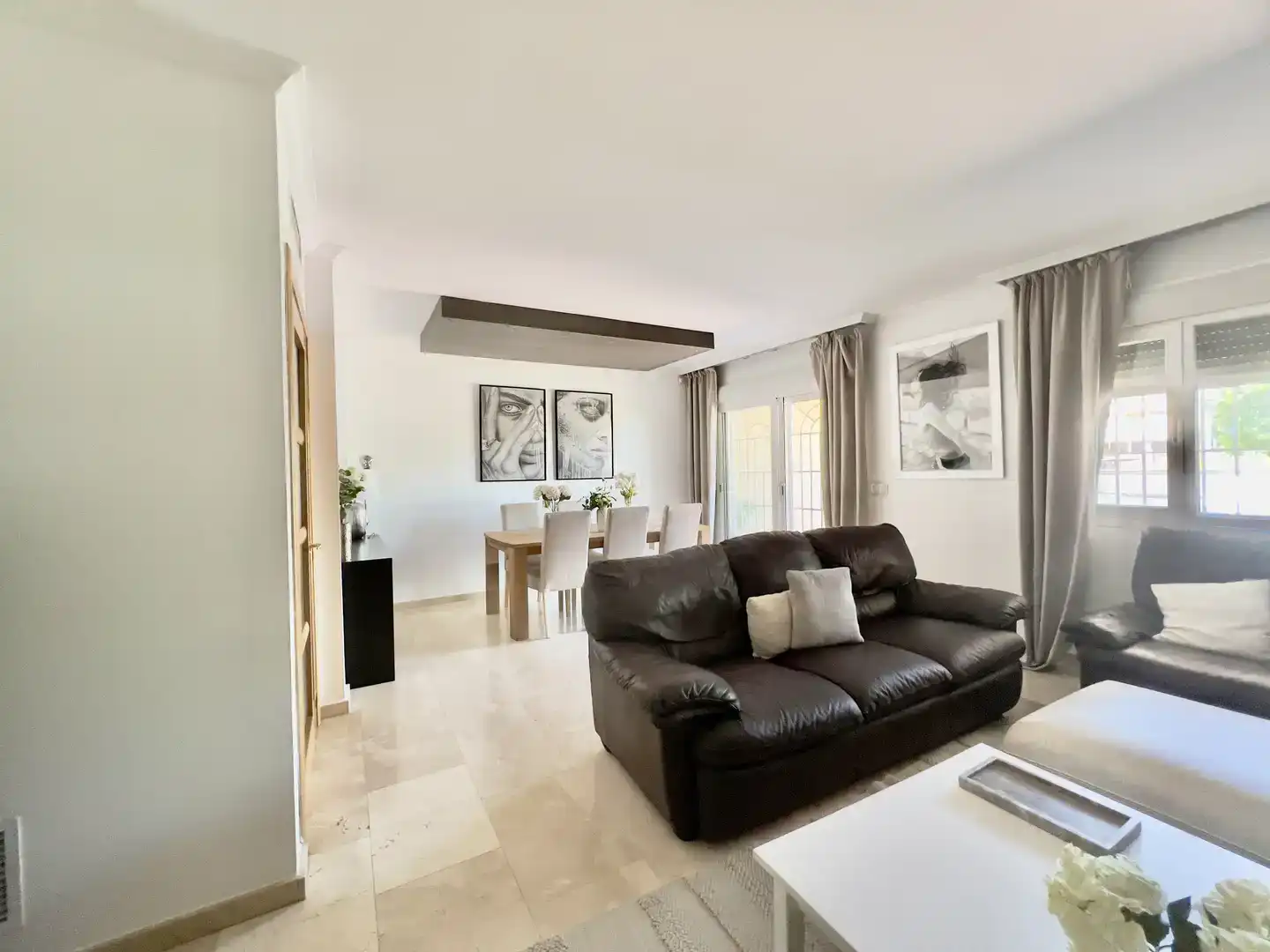 Sala de estar de Casa o chalet en venta en Fuenlabrada con Aire acondicionado, Jardín privado y Parquet
