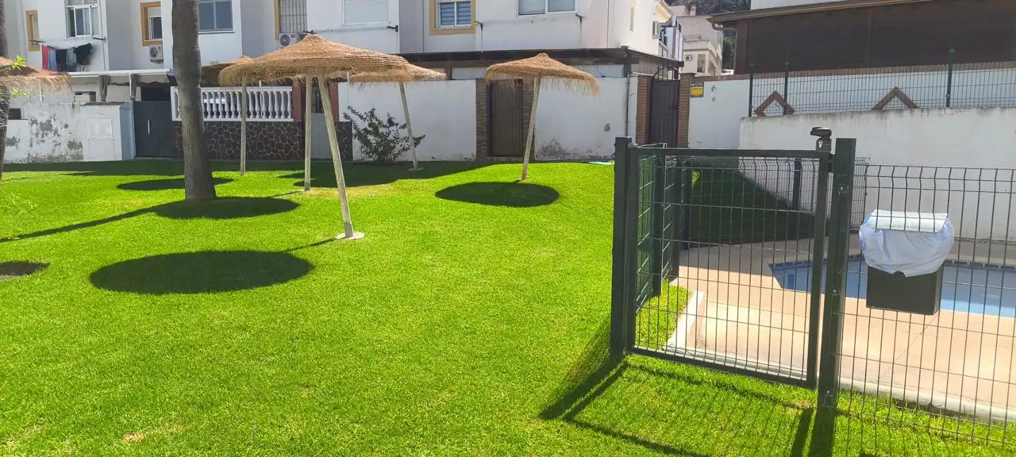 Adossat amb piscina en venda a Calle Jilguero 1, imagen 33