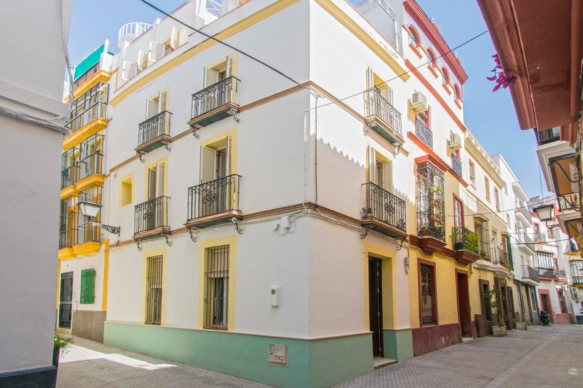 Vista exterior de Casa o xalet en venda en  Sevilla Capital amb Aire condicionat, Calefacció i Terrassa