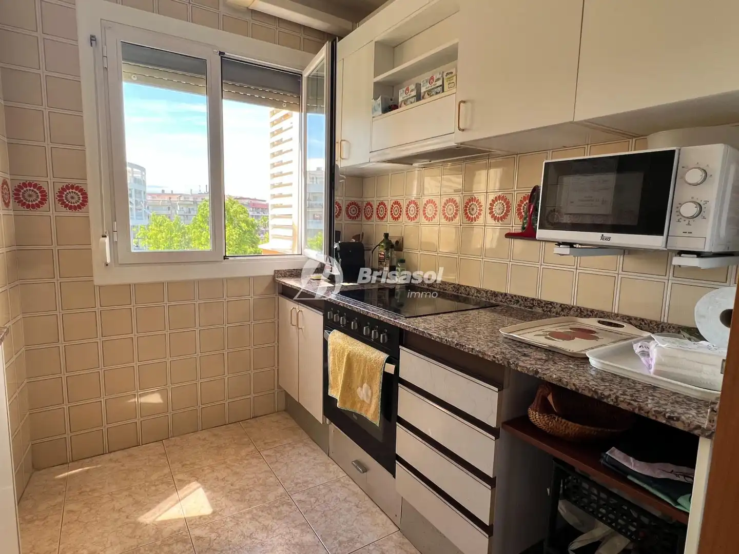 Cocina de Apartamento en venta en Salou con Aire acondicionado, Terraza y Balcón
