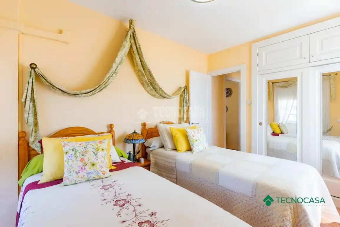 Habitación de Piso en venta en Roquetas de Mar con Aire acondicionado