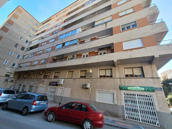 Vista exterior de Local de alquiler en Villena