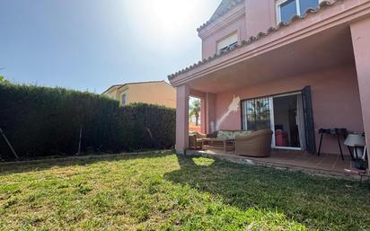 Jardí de Casa adosada en venda en Los Barrios amb Jardí privat, Terrassa i Piscina comunitària