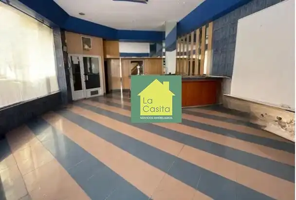 Local comercial en venda a Industria, imagen 2