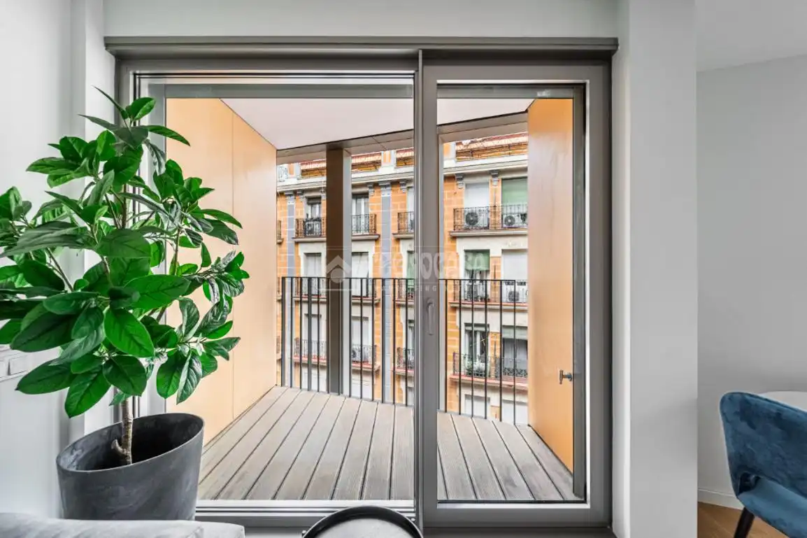 Balcony of Study for rent in Madrid  with Air Conditioner, Heating and Terrace