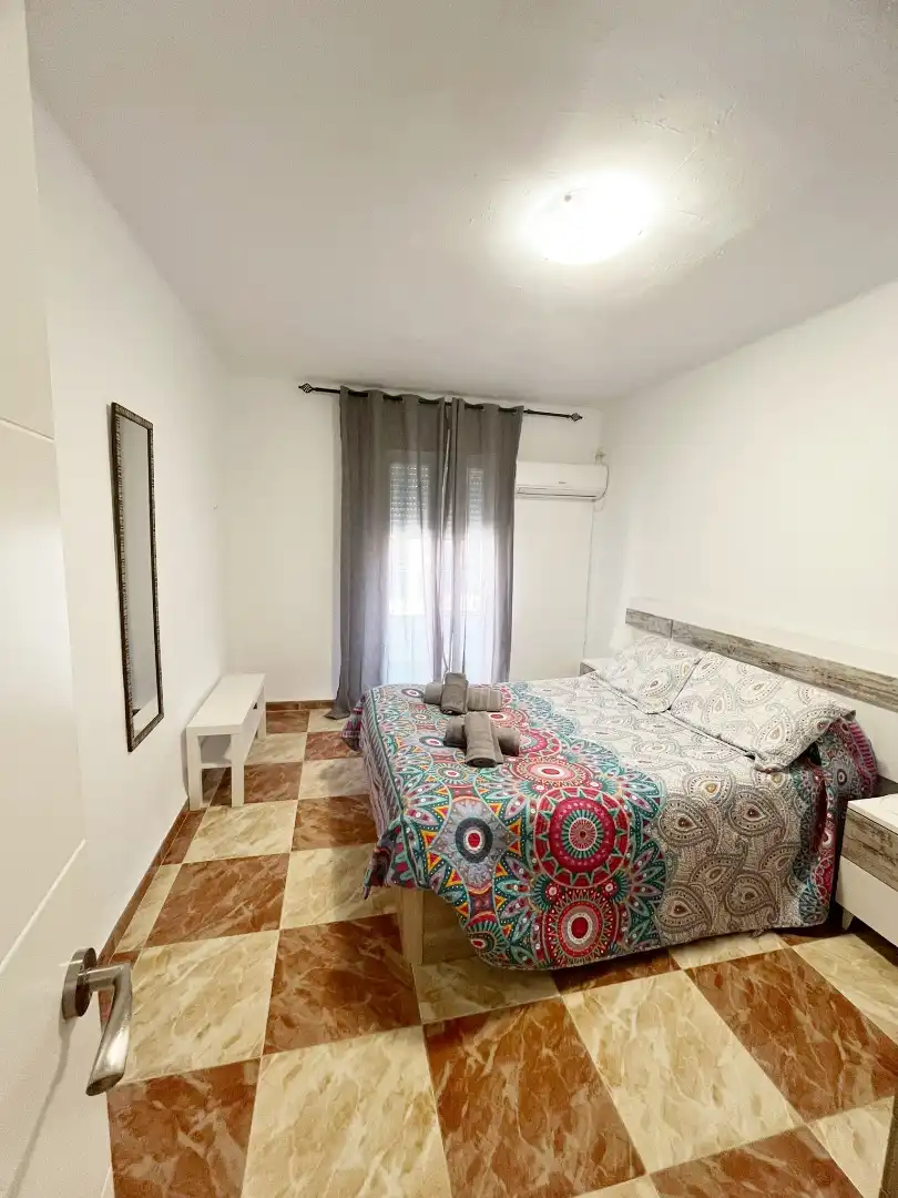 Bedroom of Flat for sale in Córdoba  with Air Conditioner and Terrace