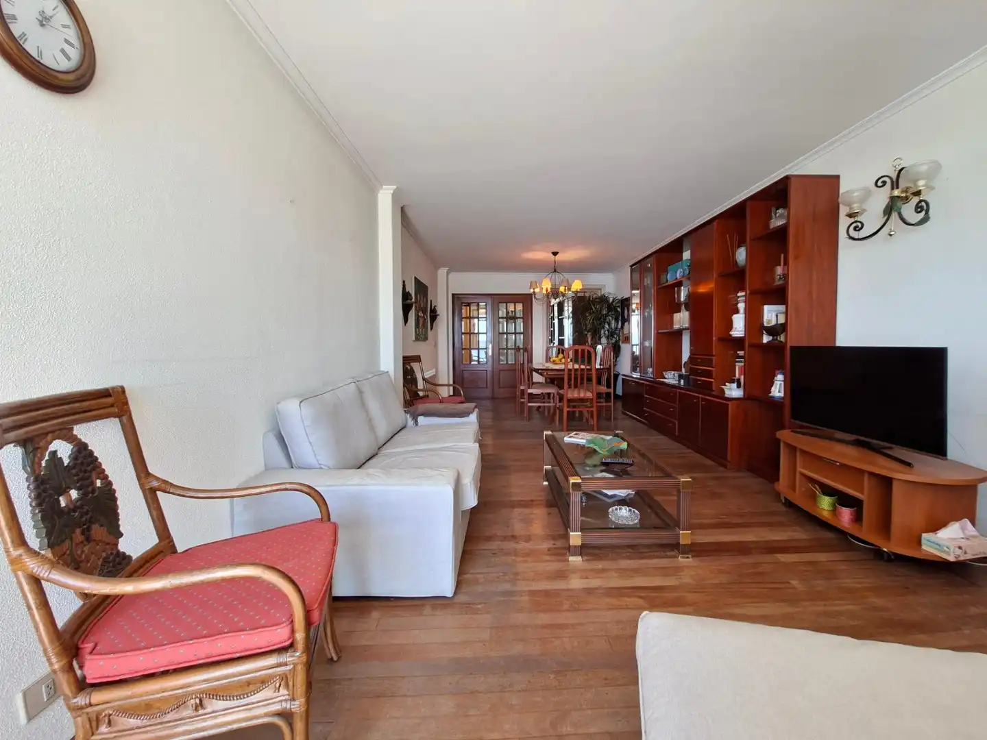 Sala d'estar de Pis en venda en Sanxenxo amb Calefacció i Moblat