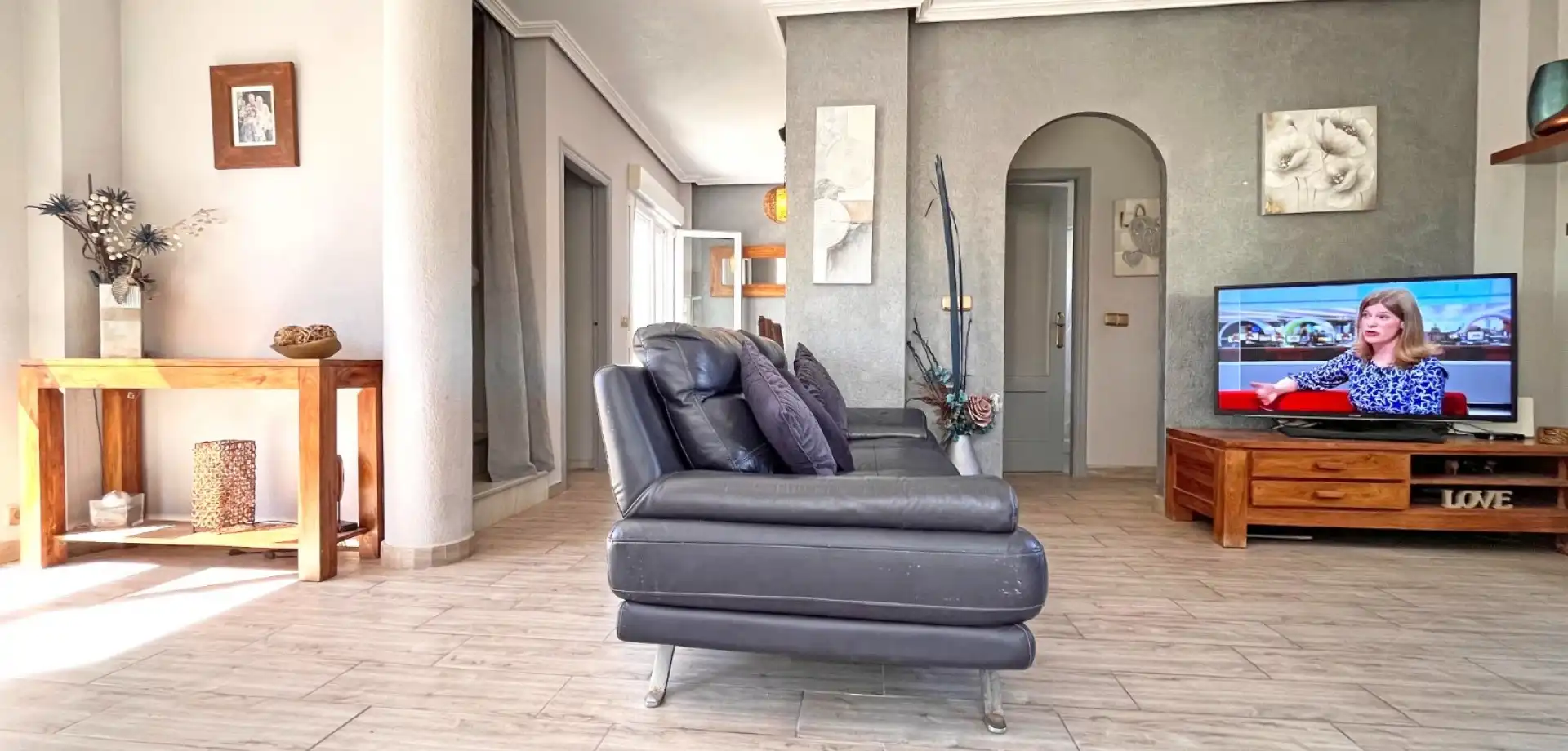 Sala d'estar de Casa o xalet en venda en Orihuela amb Piscina