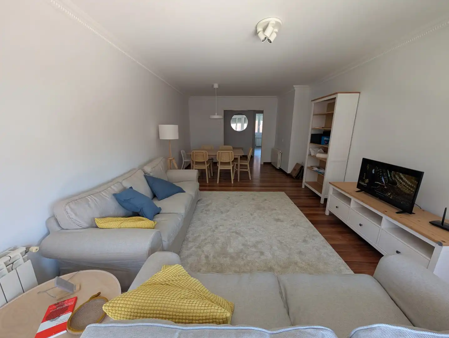 Flat for rent in Calle Arsenio Odriozola, Valdenoja