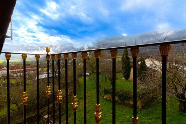 Casa-chalet en Venta en Plaza LEZANA DE MENA en Valle de Mena