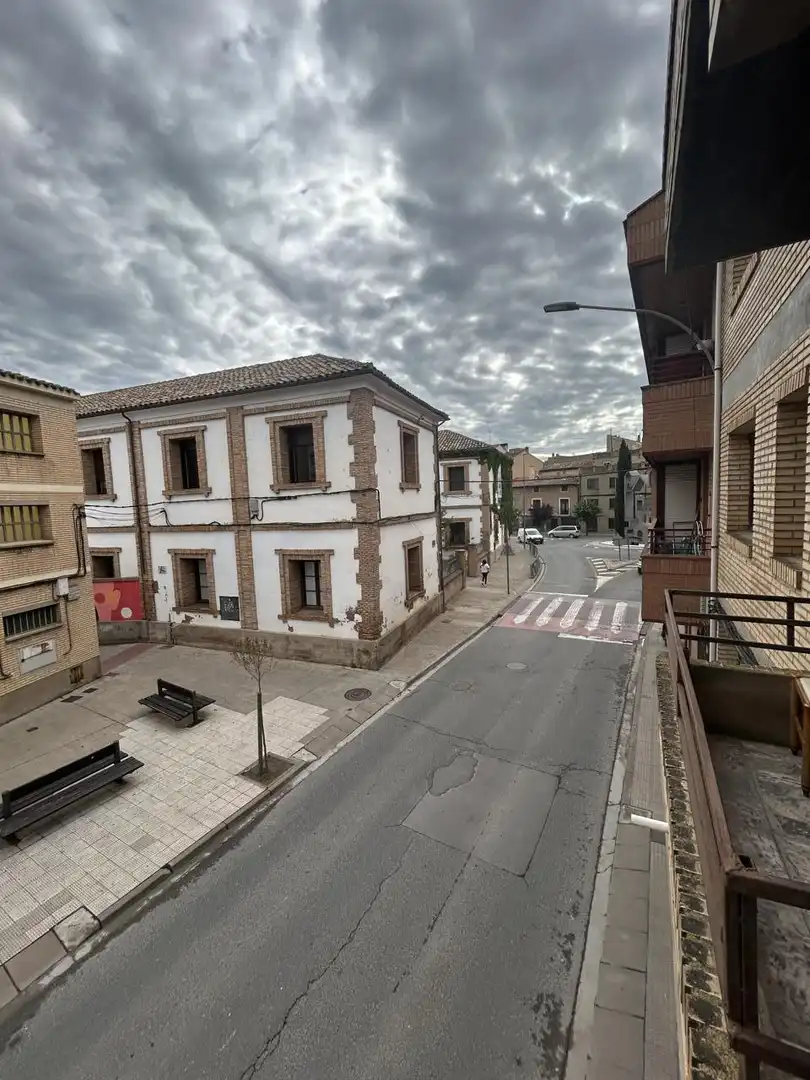Vista exterior de Casa adosada en venta en Corella con Calefacción, Jardín privado y Terraza