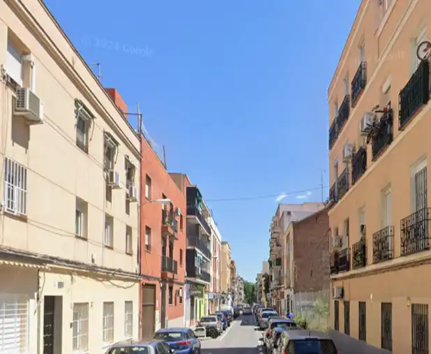 Vista exterior de Piso en venta en  Madrid Capital