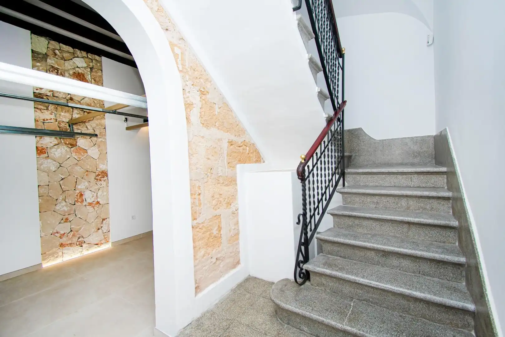 Casa con piscina in vendita a Llevant, imagen 3