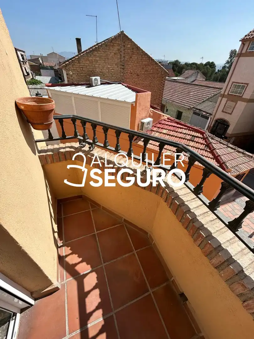 Flat for rent in de Ogijares, Avda. De los Ogíjares