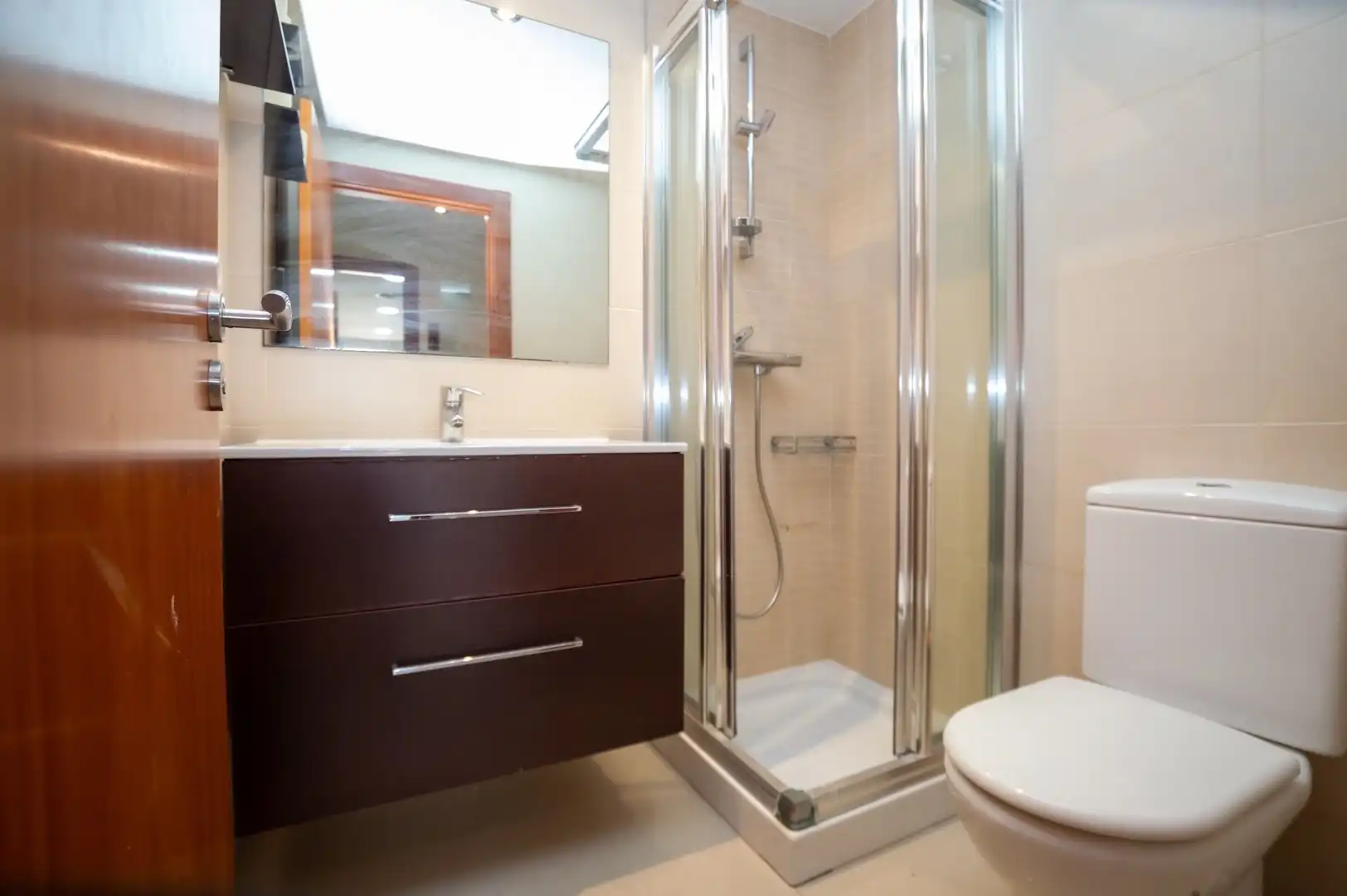 Bathroom of Flat for sale in Llagostera  with Air Conditioner, Terrace and Community pool