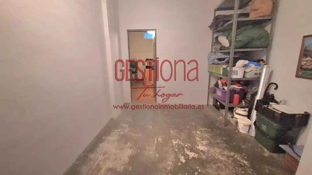 Erdgeschoss zum Verkauf in Castro-Urdiales mit Heizung, Privatgarten und Terrasse
