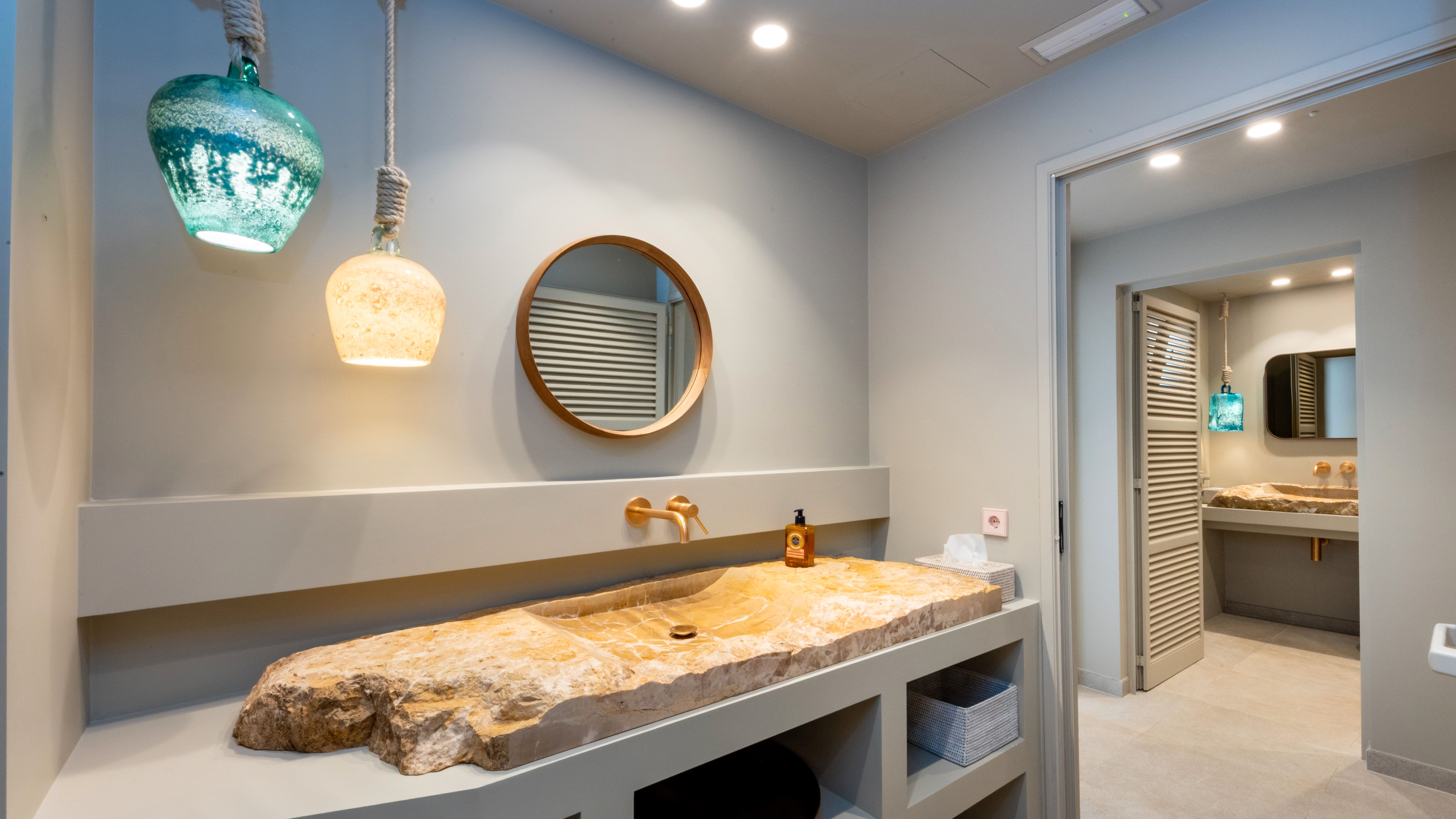 Baño de Apartamento en venta en Calvià con Aire acondicionado y Piscina comunitaria