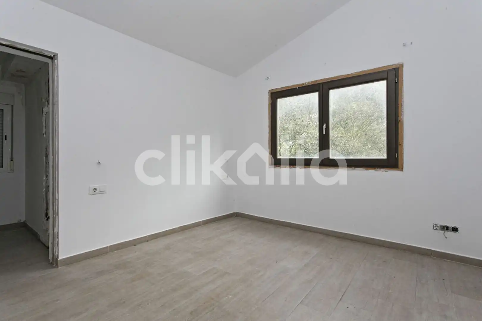 Dormitori de Casa o xalet en venda en La Roca del Vallès amb Terrassa