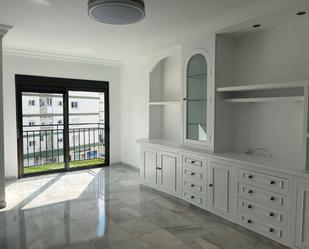 Bedroom of Flat for sale in Vélez-Málaga  with Terrace and Swimming Pool