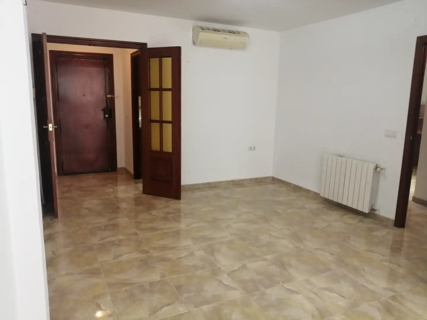 Pis de lloguer en  Granada Capital amb Aire condicionat, Calefacció i Rentadora