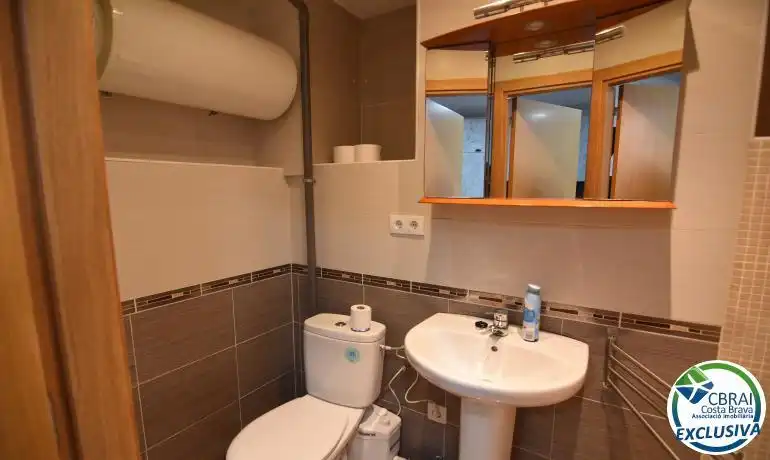 Baño de Local en venta en Empuriabrava