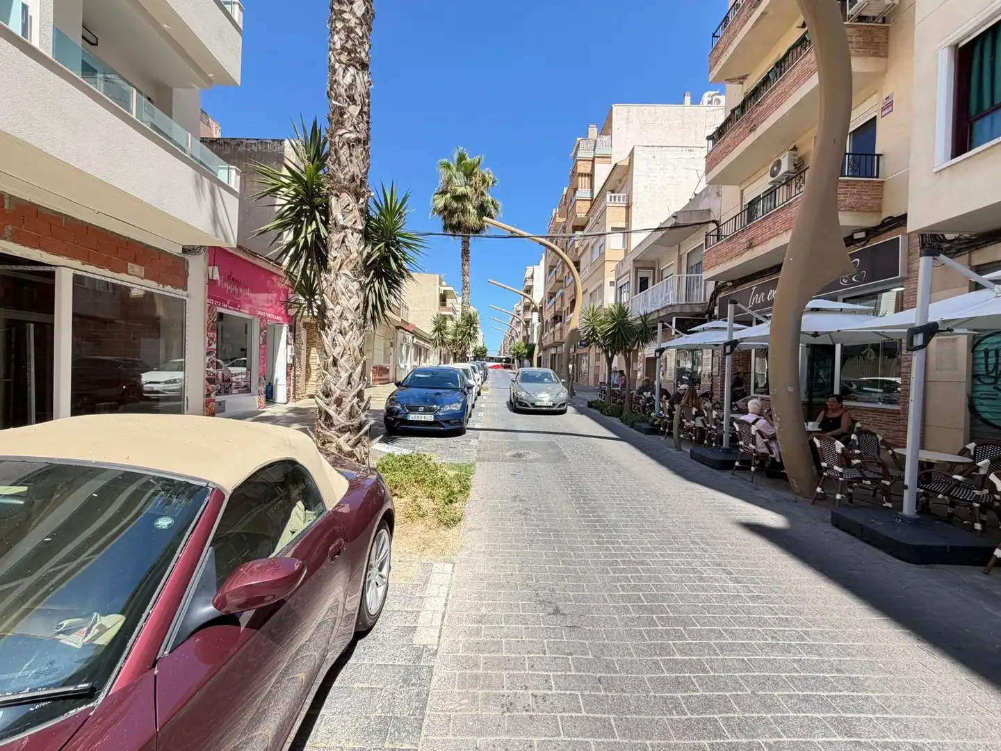 Exterior view of Commercial properties for rent in Torrevieja  with Air Conditioner and Furnished