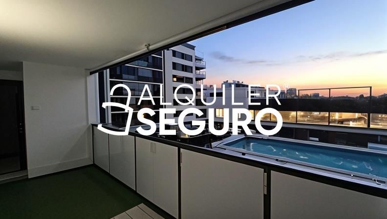 Balcony of Flat to rent in  Sevilla Capital  with Air Conditioner, Terrace and Swimming Pool