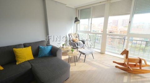 Foto 3 de Piso en venta en San Fernando - Princesa Mercedes, Alicante / Alacant