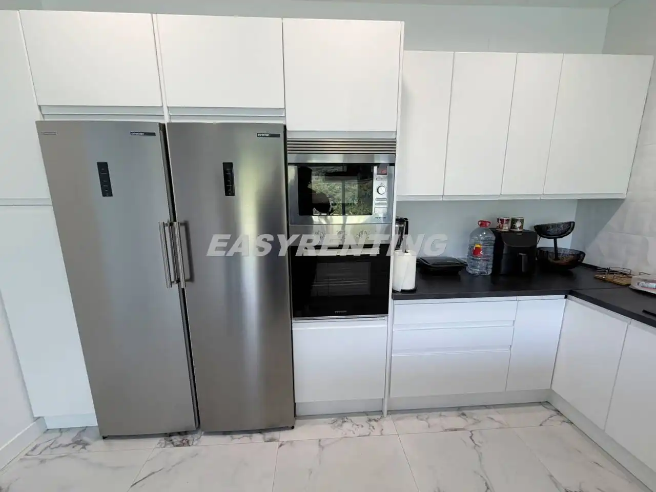 Kitchen of Houses for sale in La Línea de la Concepción  with Air Conditioner, Private garden and Terrace