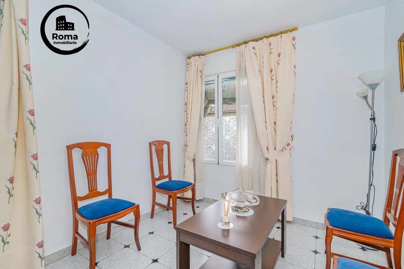 Dining room of Flat for sale in Granada  with Air Conditioner, Terrace and Storage room