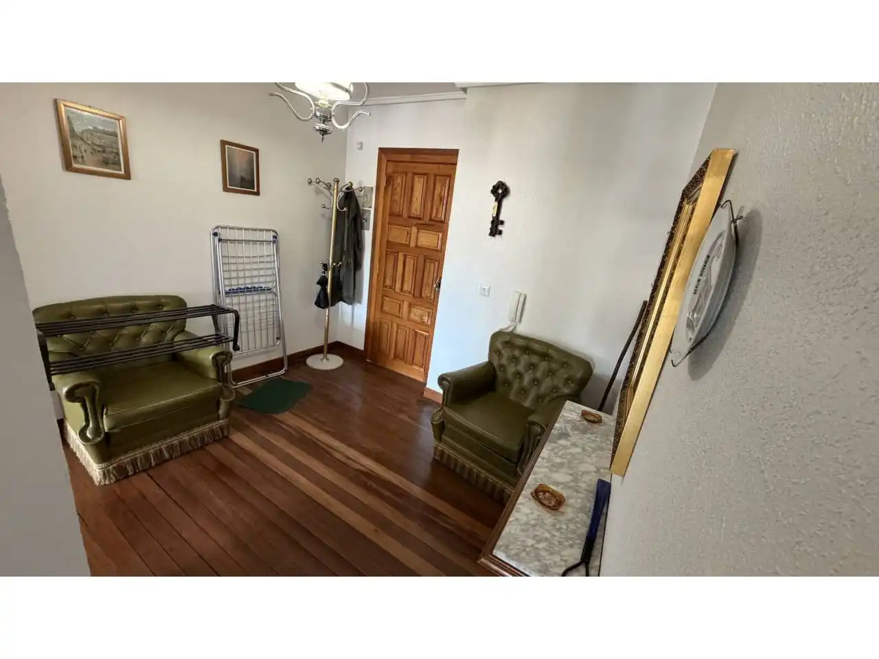 Piso en venta en Espinosa de los Monteros con Calefacción y Amueblado