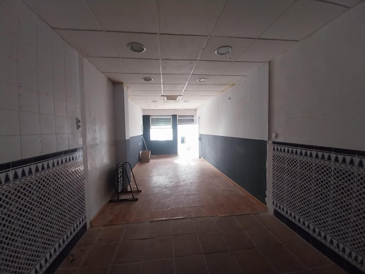 Local en venta en Castilleja de Guzmán