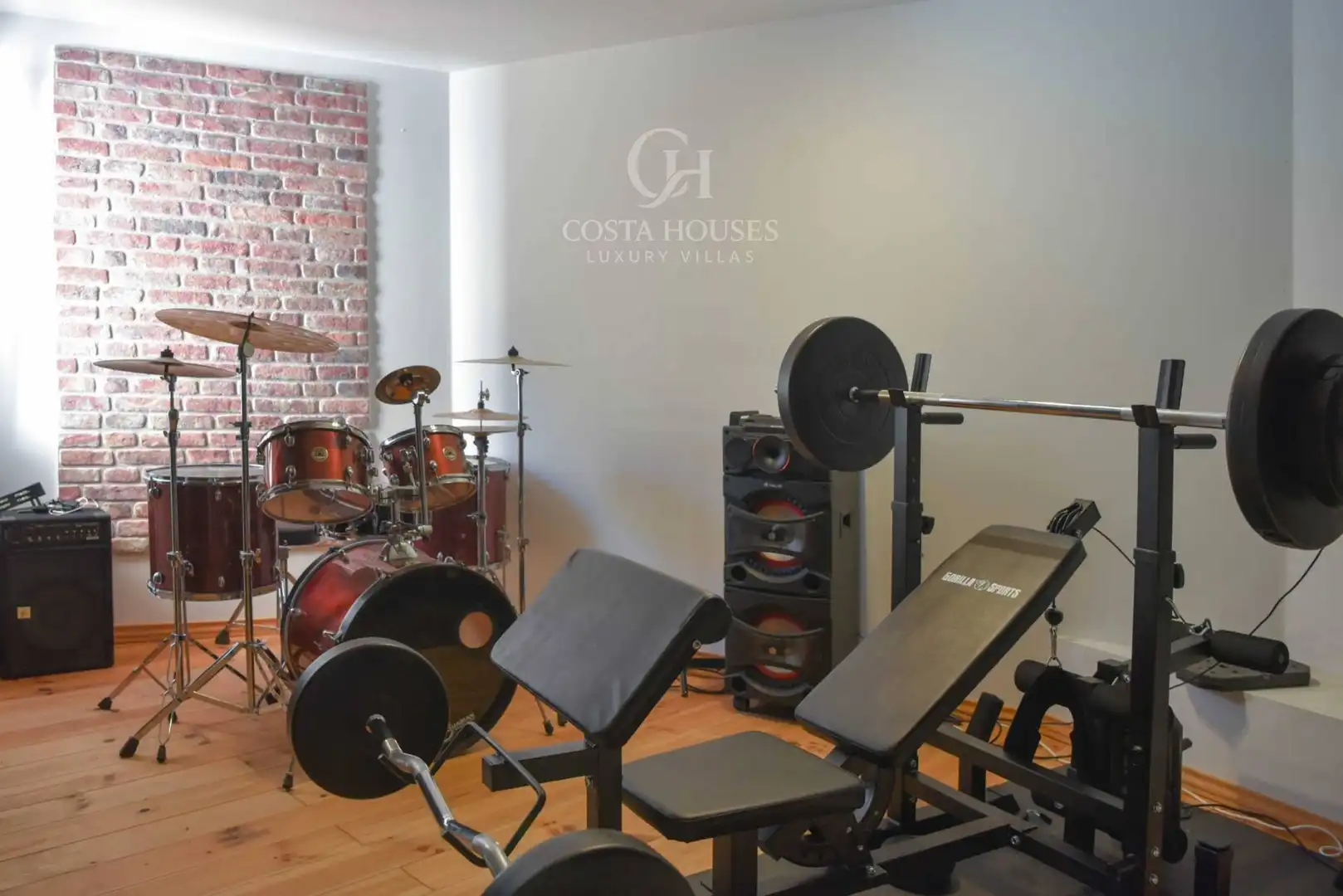 Houses for sale in Jávea / Xàbia  with Air Conditioner, Private garden and Parquet flooring