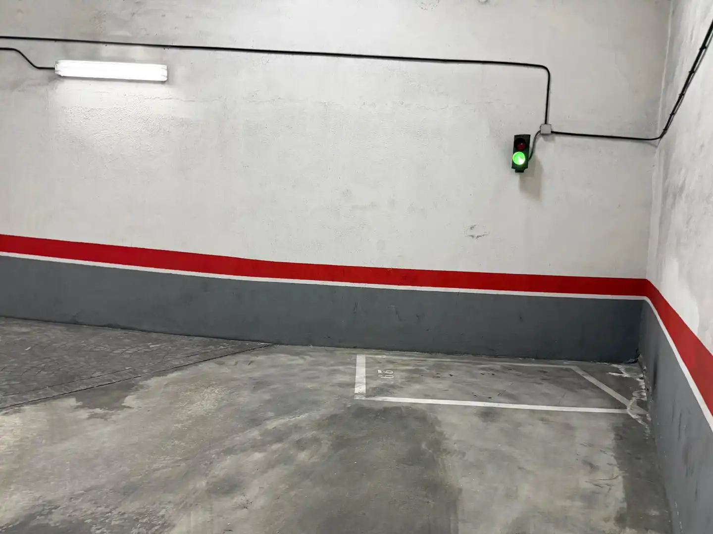 Parking de Piso en venta en Madrid con Aire acondicionado, Calefacción y Amueblado