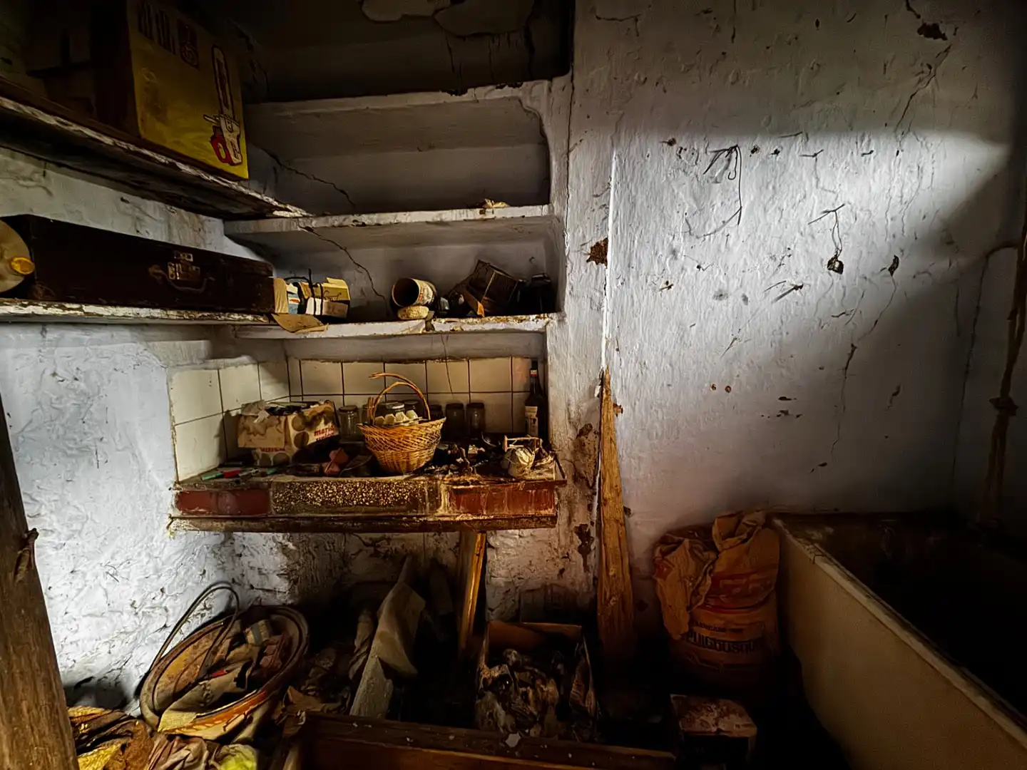 Küche von Einfamilien-Reihenhaus zum Verkauf in Fórnoles
