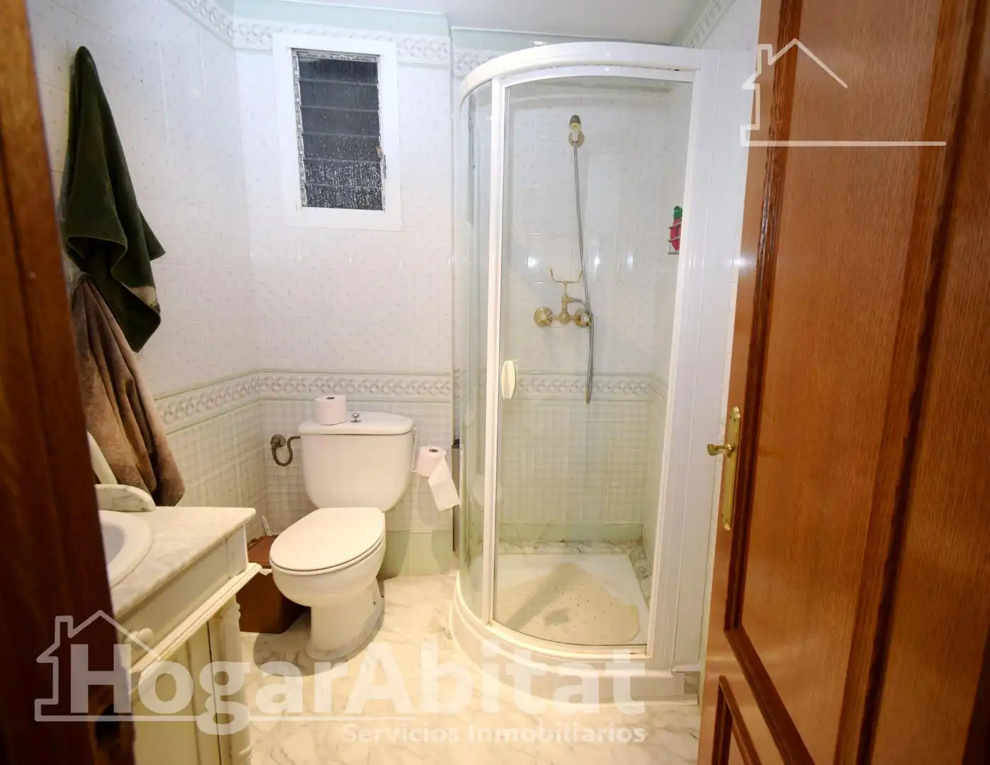 Bathroom of Flat for sale in Torrent  with Air Conditioner, Heating and Balcony