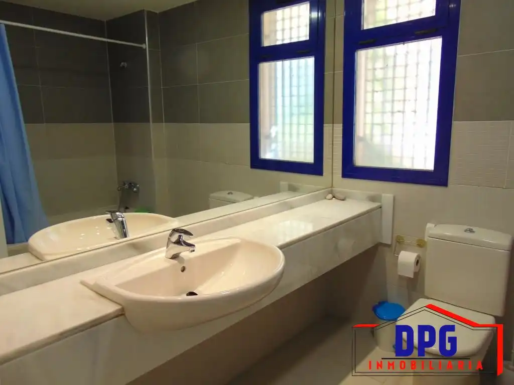 Bany de Apartament en venda en Mojácar amb Aire condicionat, Terrassa i Traster
